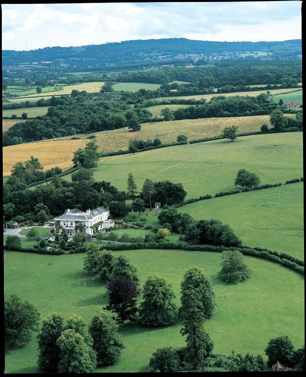 The Mount Somerset Taunton Exterior photo